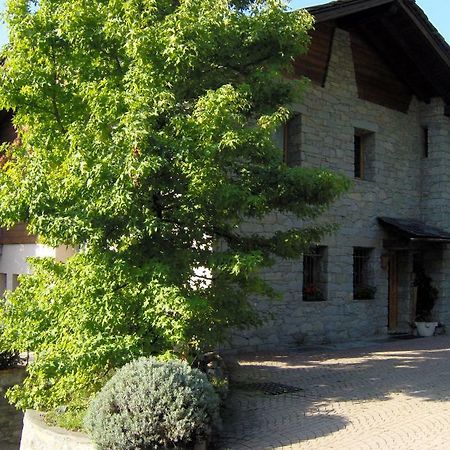 Le Lierre Panzió Châtillon Kültér fotó